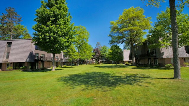 126 Flag Point Dr, Roscommon, MI 48653 - photo 34