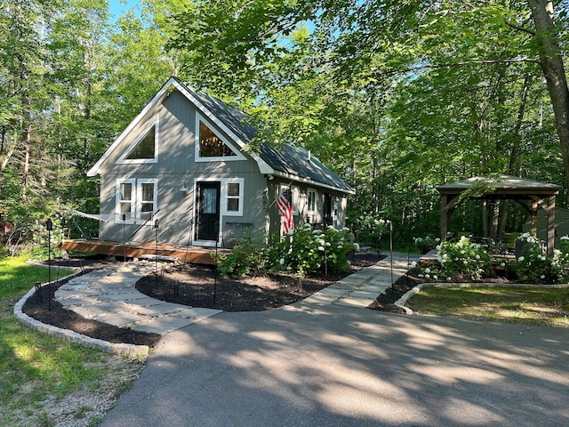6092 Wilderness Dr, Mancelona, MI 49659 - photo 1