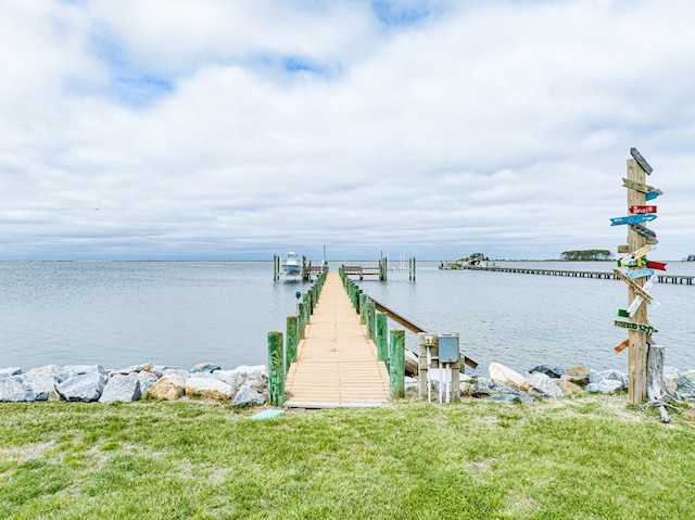 view of dock featuring a water view