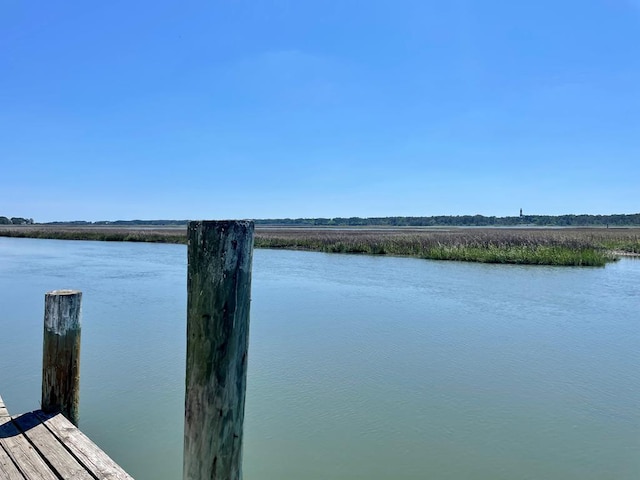7669 E Side Rd, Chincoteague, VA 23336 - dock with a water view