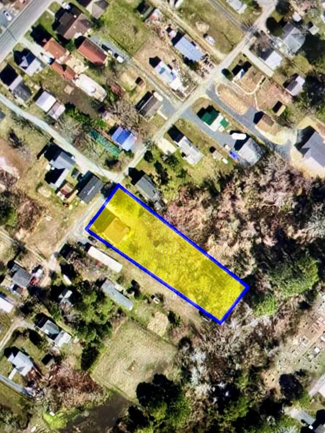 3250 Colona St, Chincoteague, VA 23336 - aerial map of property and surrounding area with property parcel outlined