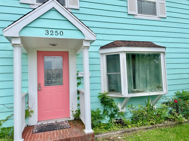 3250 Colona St, Chincoteague, VA 23336 - view of exterior entry