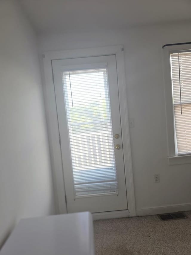 6541 Broadwater Cir, Oyster, VA 23310 - photo 5