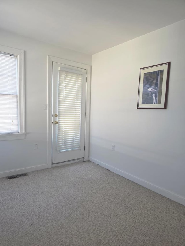 6541 Broadwater Cir, Oyster, VA 23310 - photo 8