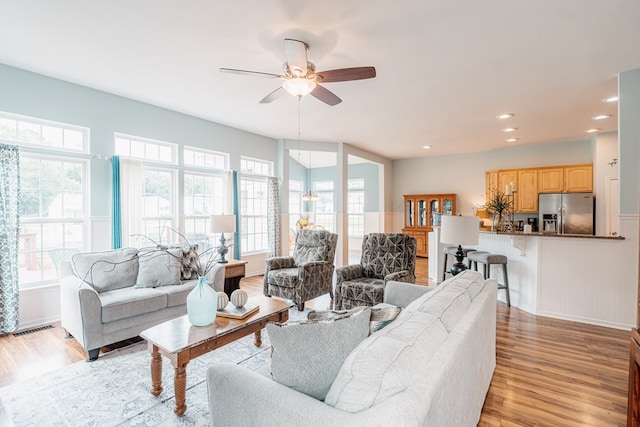 37275 Longboat Ct, Greenbackville, VA 23356 - living area featuring light wood-type flooring, a ceiling fan, and recessed lighting