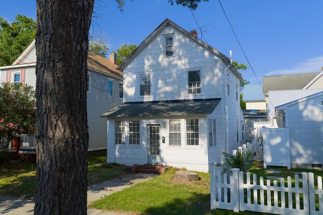 116 Pine St, Cape Charles, VA 23310 - photo 1