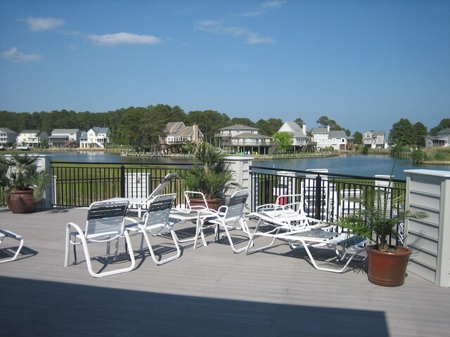 1075 Amidship Dr Unit 1075, Greenbackville, VA 23356 - photo 8