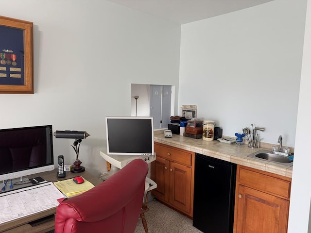 20444 Baldpate Ln, Onancock, VA 23417 - office space with bar with sink