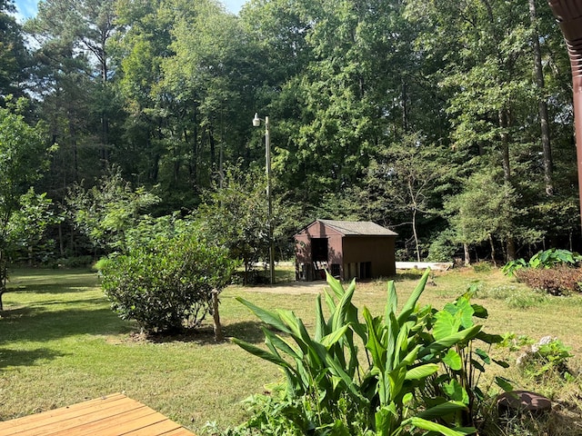 26491 Mason Rd, Bloxom, VA 23308 - view of yard featuring an outdoor structure
