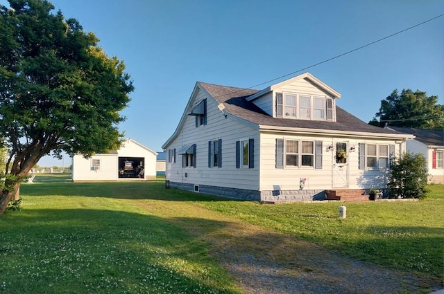 view of front of home with a front yard