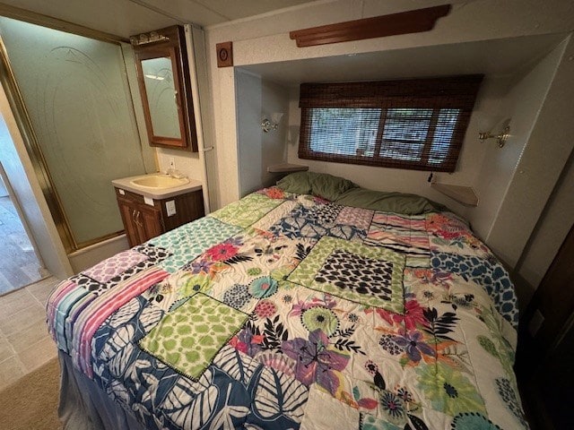 5196 Blue Heron Dr, Horntown, VA 23395 - bedroom featuring a sink