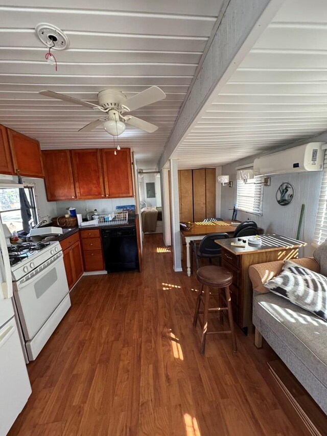 596 Pelican Ct Unit 2Lots, Horntown, VA 23395
