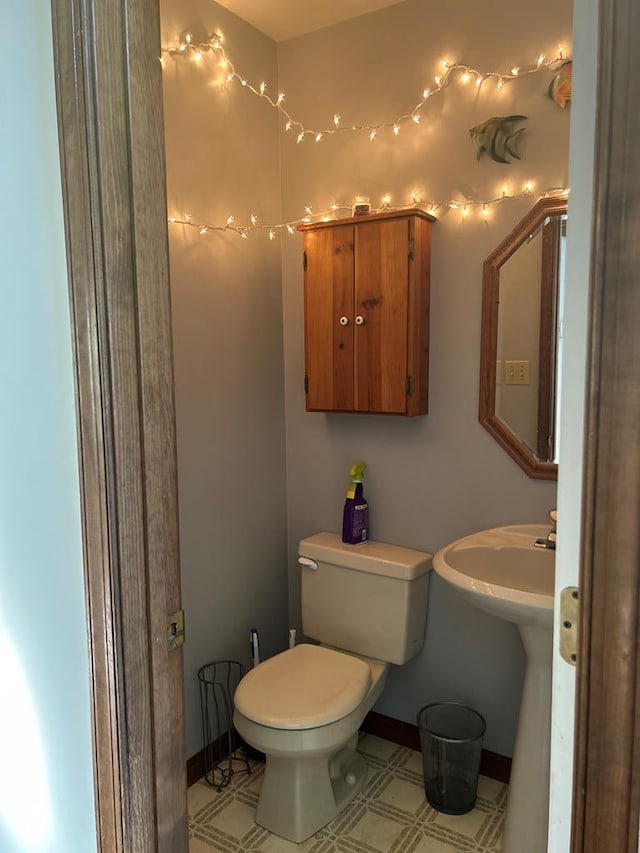 9370 Southwind Rd, Atlantic, VA 23303 - half bath featuring toilet and baseboards
