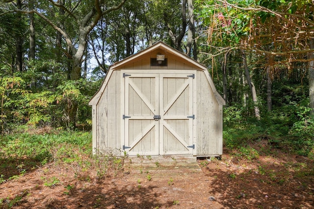 view of outbuilding