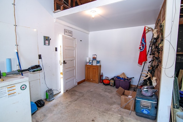 11510 Poplar Ave, Exmore, VA 23350 - garage featuring water heater