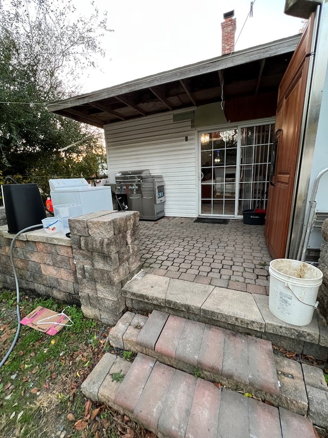 view of patio / terrace with exterior kitchen