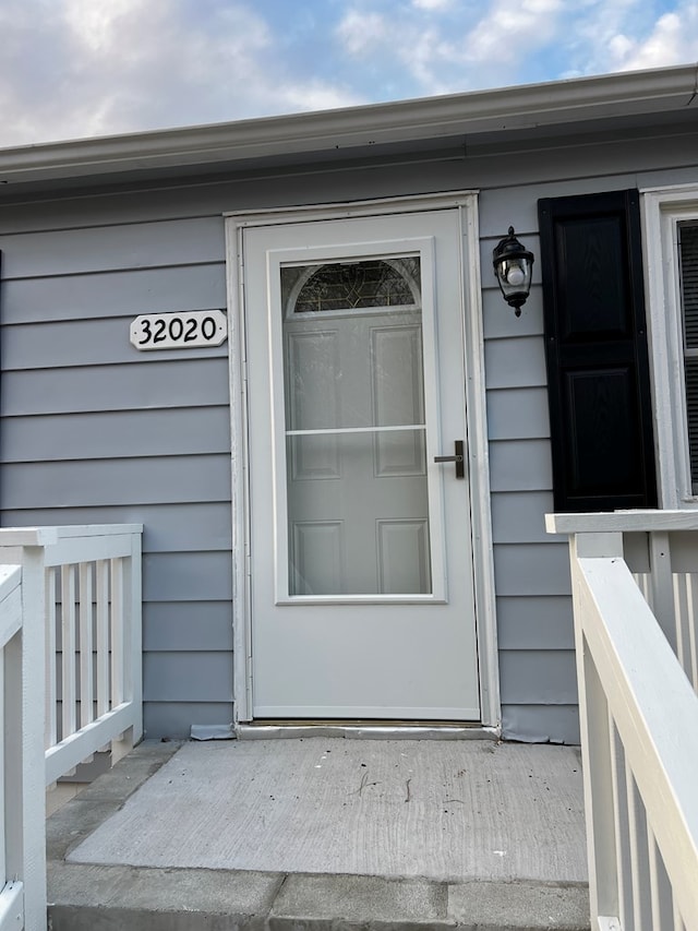 view of entrance to property