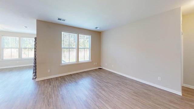 38170 Castaway Dr, Greenbackville, VA 23356 - photo 9