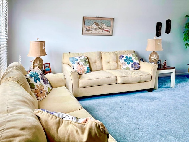 living room featuring carpet floors