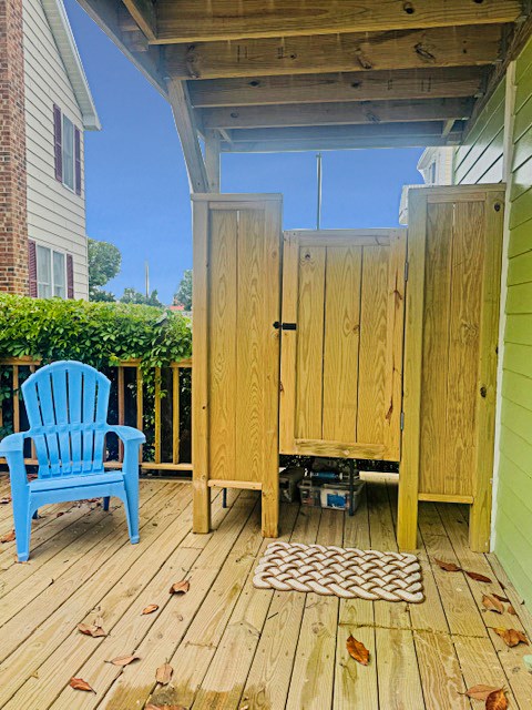 4169 Main St, Chincoteague, VA 23336 - view of deck