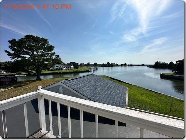 view of water feature