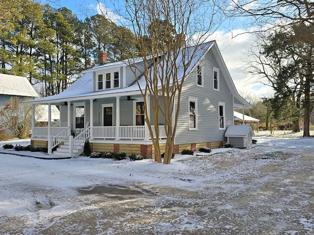 view of front of home featuring a porch