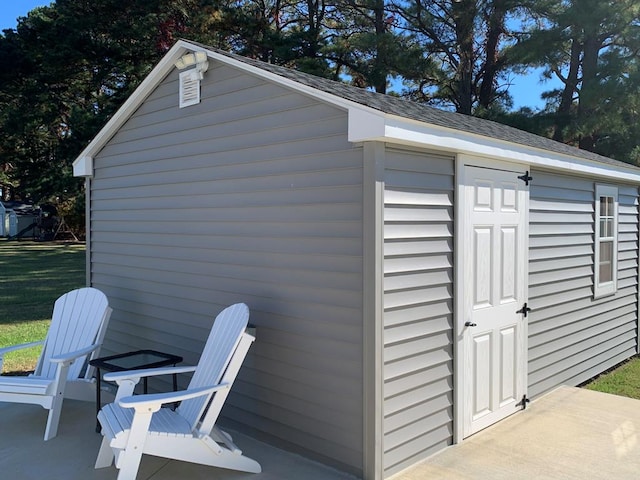 view of outbuilding