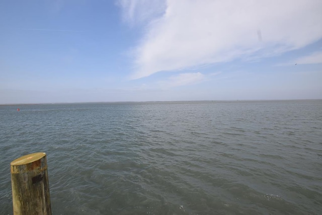 2383-2 Main St, Chincoteague, VA 23336 - water view