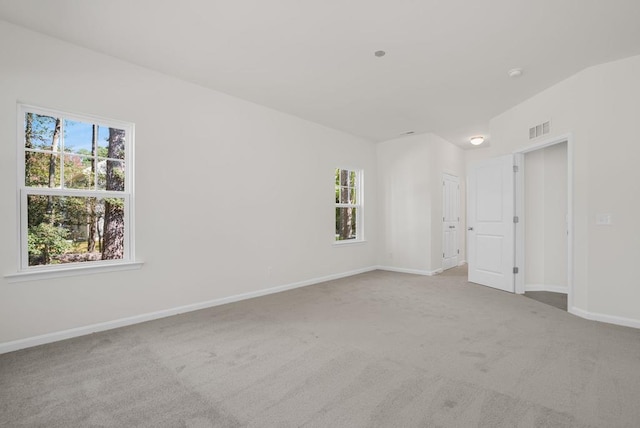 view of carpeted spare room