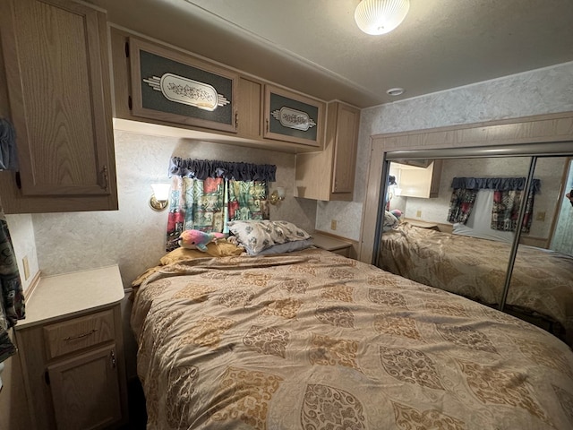 bedroom with a closet