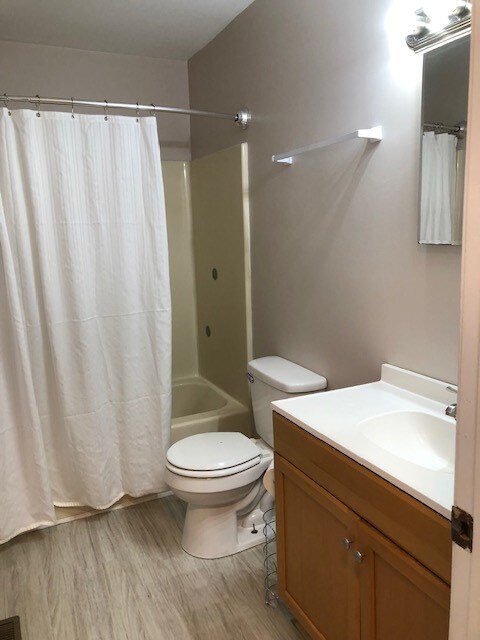 7 Hartman Ave, Onancock, VA 23417 - photo 5