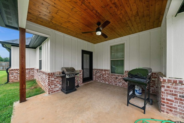 view of patio / terrace with area for grilling and ceiling fan