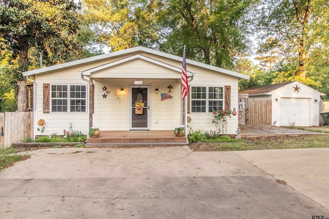 201 Willowbrook Ave, Tyler, TX 75702 - photo 2
