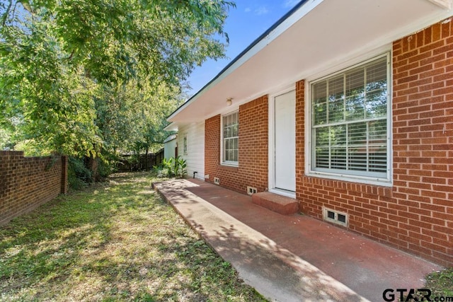 1209 E 8th St, Tyler, TX 75701 - fenced backyard featuring a patio