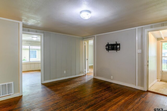 137 Frances St, Mineola, TX 75773 - photo 32