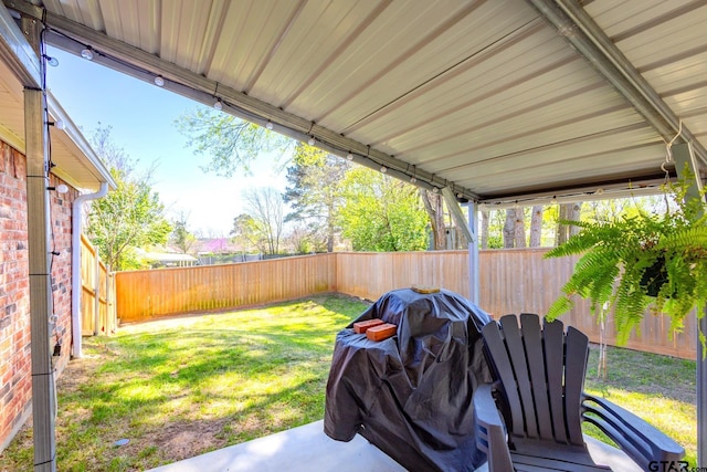 2505 W Gay Ave, Gladewater, TX 75647 - view of yard