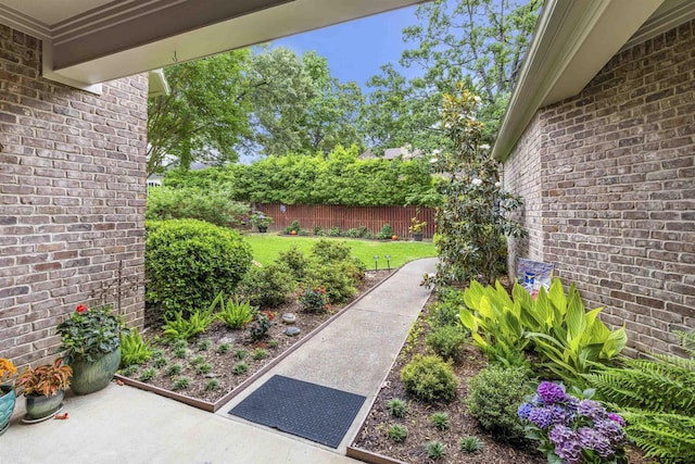 2213 Woodlands Dr, Tyler, TX 75703 - view of yard featuring fence