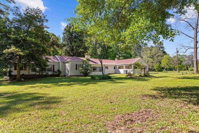 552 W State Highway 7, Crockett, TX 75835 - view of green lawn