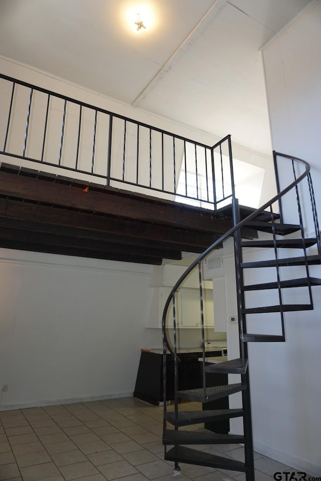 6385 Wagon Tree Trl, Athens, TX 75751 - staircase featuring baseboards