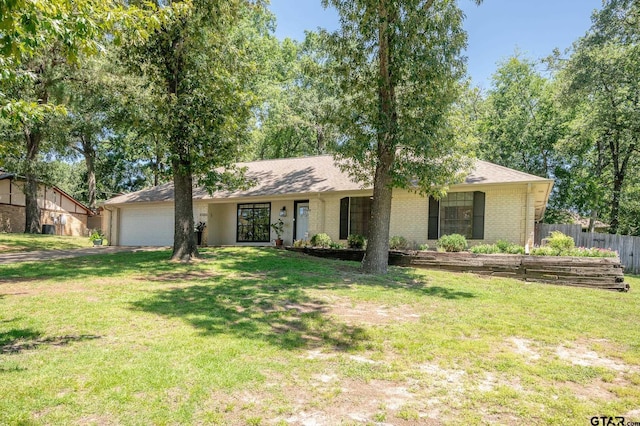 10884 Knollwood Dr, Tyler, TX 75703 - photo 2