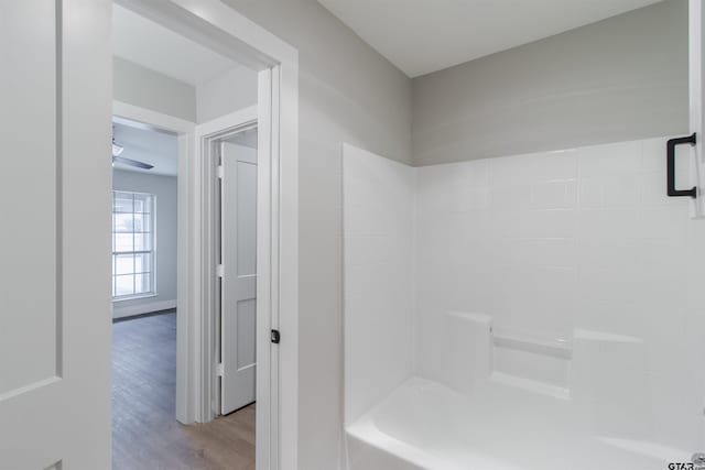 415 Thigpen Dr, Tyler, TX 75703 - bathroom featuring wood finished floors and shower / washtub combination
