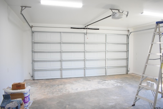 155 Ruby Ln, Nacogdoches, TX 75965 - garage with a garage door opener