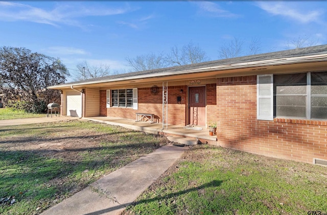 single story home with a garage