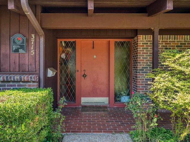 view of entrance to property