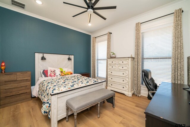 24579 Crk 4117, Frankston, TX 75763 - bedroom featuring crown molding, a desk, light wood-style flooring, recessed lighting, and a ceiling fan