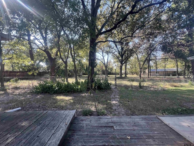 625 S Buffalo St, Canton, TX 75103 - view of wooden terrace