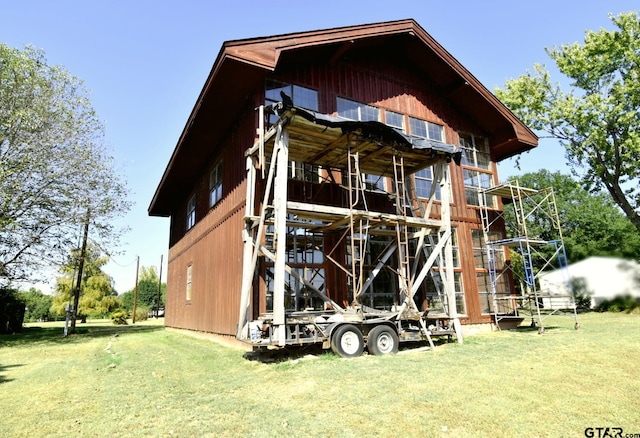 exterior space with a lawn