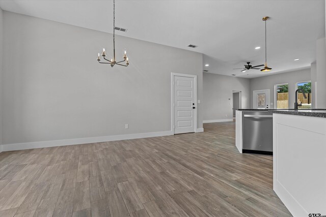 16409 Crossing Cir, Lindale, TX 75771 - photo 9