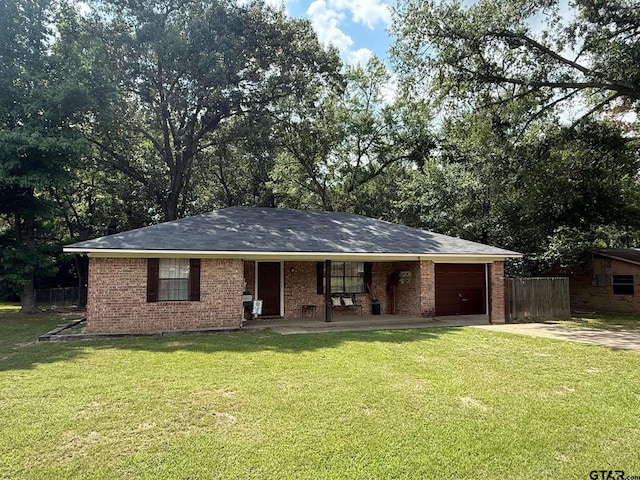 223 Elmwood St, Jacksonville, TX 75766 - photo 1