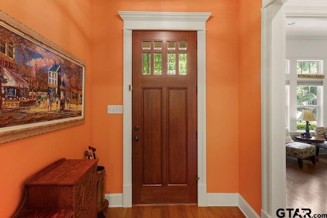 4007 Spartanburg Ln, Tyler, TX 75701 - foyer entrance featuring wood finished floors and baseboards